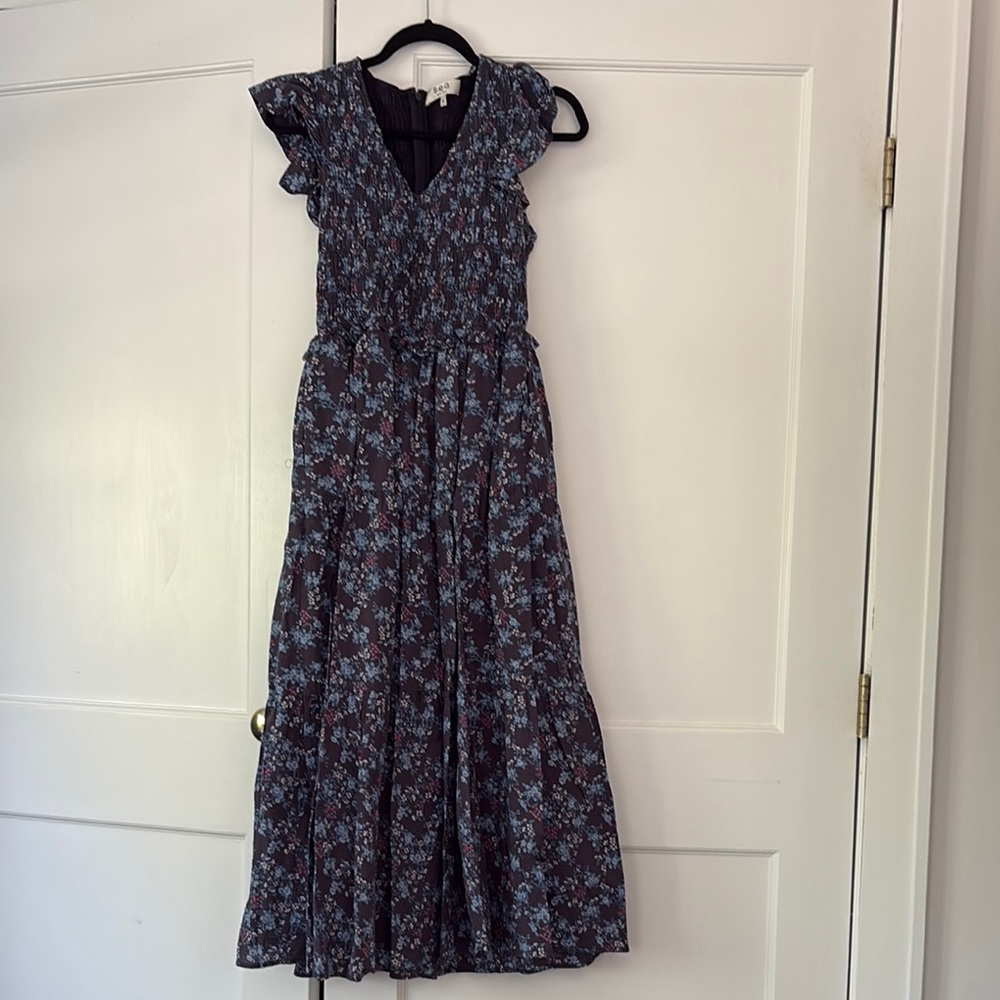 Floral V-Neck Ruffle Sleeve Dress